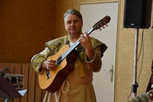 Koncerty edukacyjne z polską muzyką klasyczną w szkole w Konopnicy