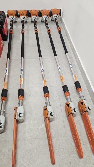 Zdjęcie przedstawiające zakupione piły