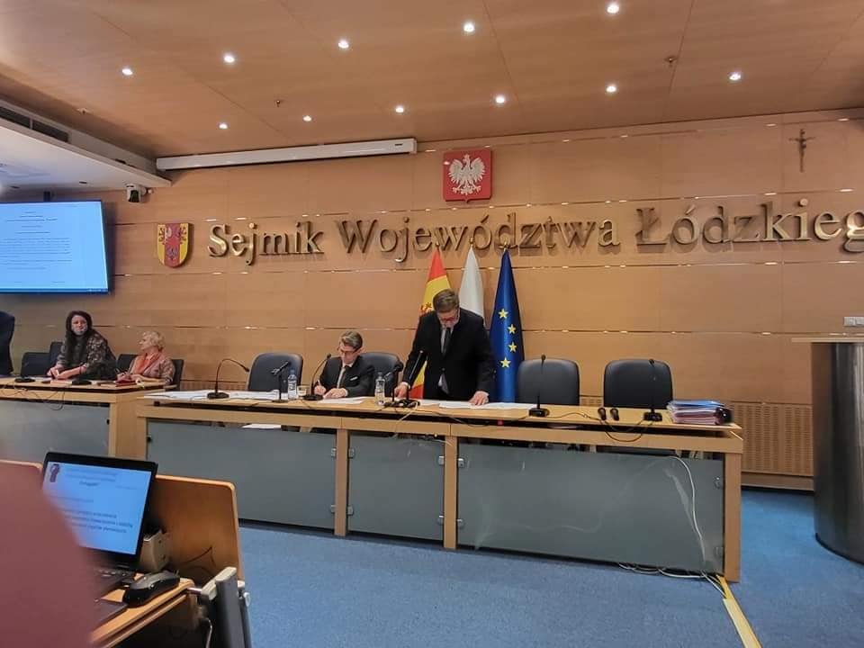 Łódzkie Stowarzyszenie Samorządowe ,,PomagaMy"