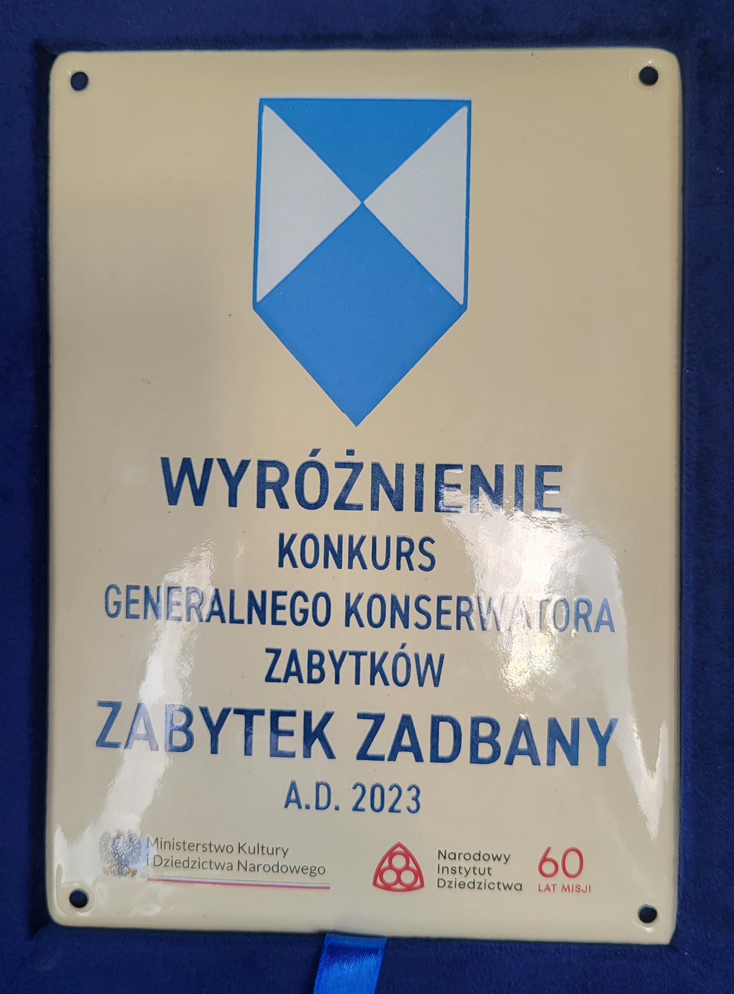 Wójt Gminy Michał Michalik odebrał wyróżnienie w konkursie "Zabytek Zadbany"